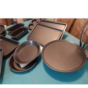 12 piece Non Stick Cookware (oven only)